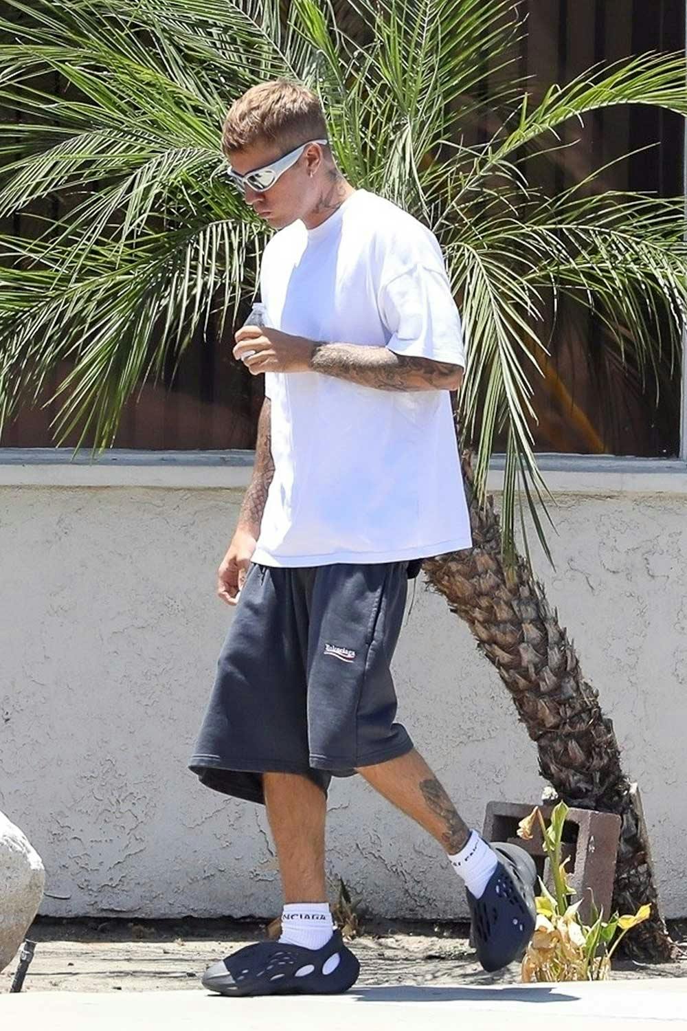 Justin Bieber in Balenciaga, YEEZY